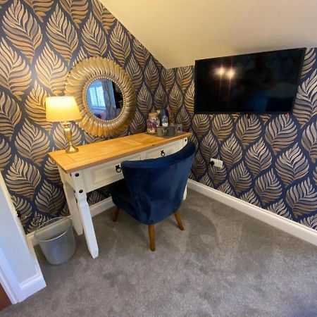 East Llanteg Guest House アムロス エクステリア 写真