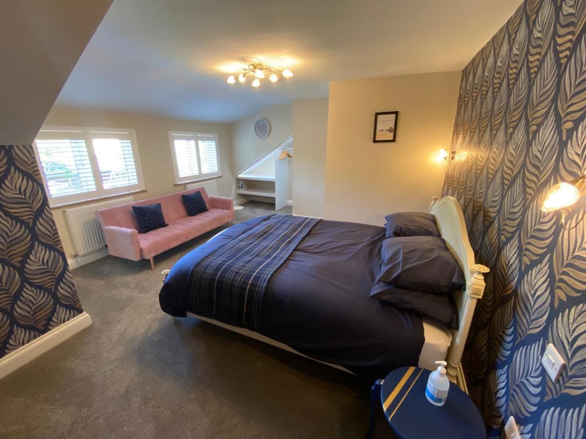 East Llanteg Guest House アムロス エクステリア 写真