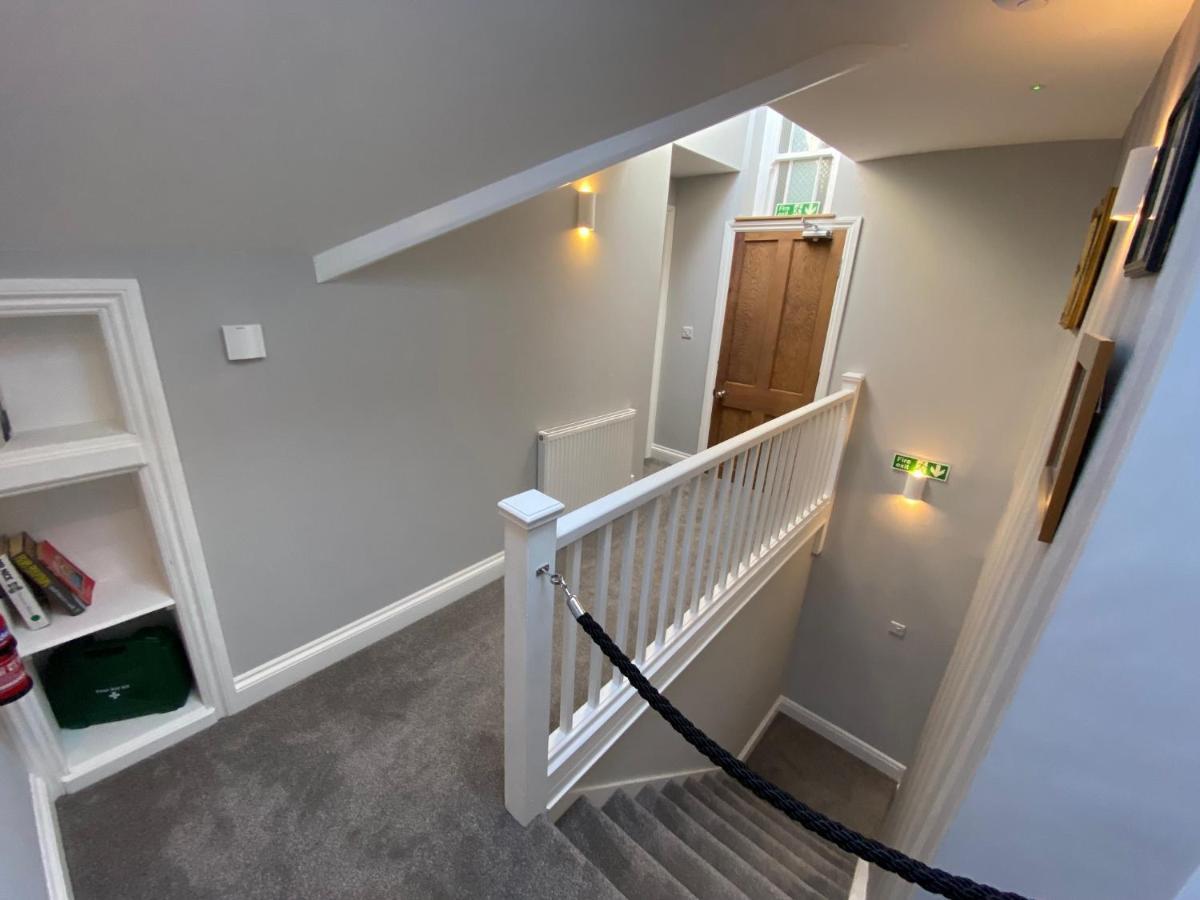 East Llanteg Guest House アムロス エクステリア 写真